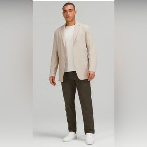NWOT Mens LuluLemon New Venture Sports/Blazer Jacket Sz. Large